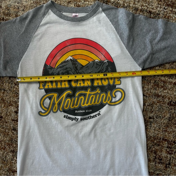 Simply Southern Vintage Collection Faith Move Mountains Baseball Shirt - Picture 7 of 8